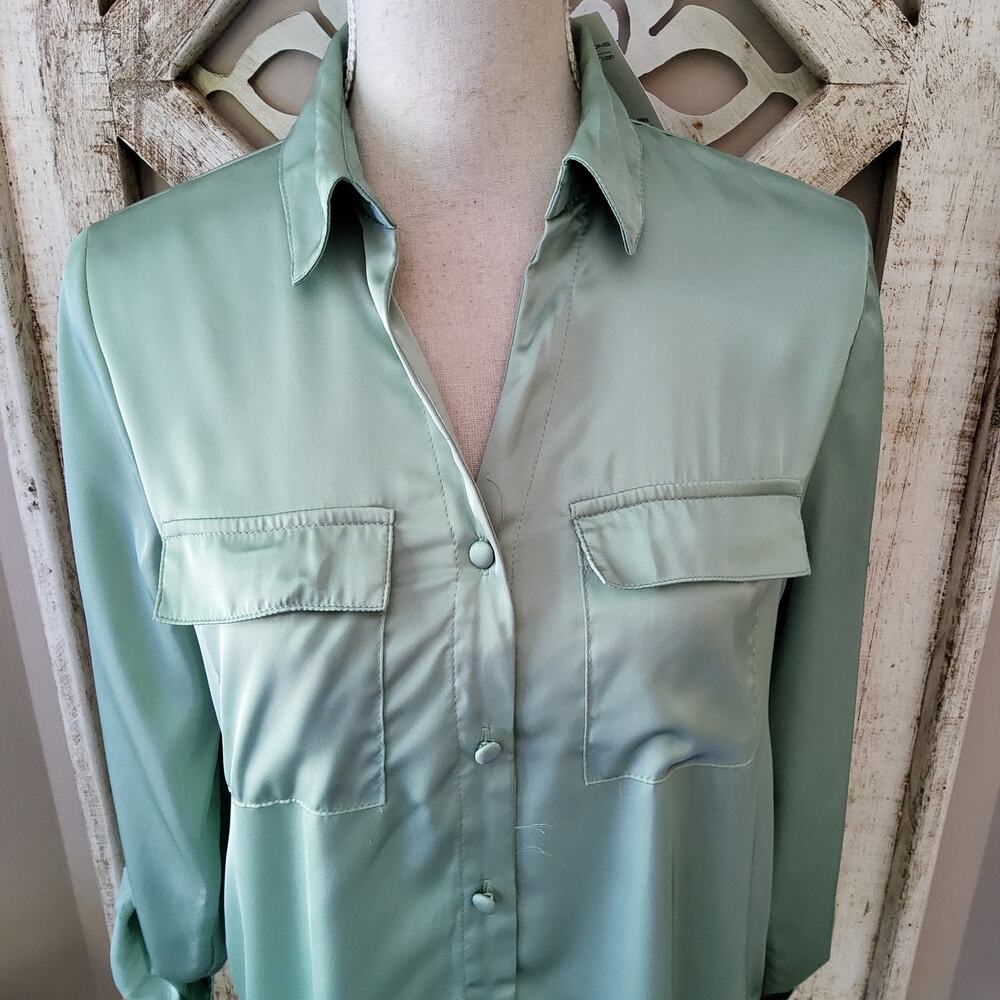 Notations Roll Tab Sleeve Collar Button Down Pock… - image 3